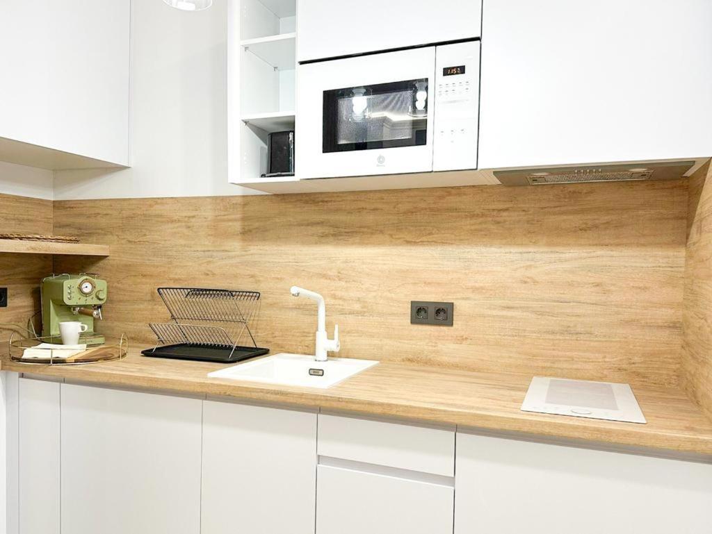 Appartamento Apartamento En El Centro De Málaga Esterno foto