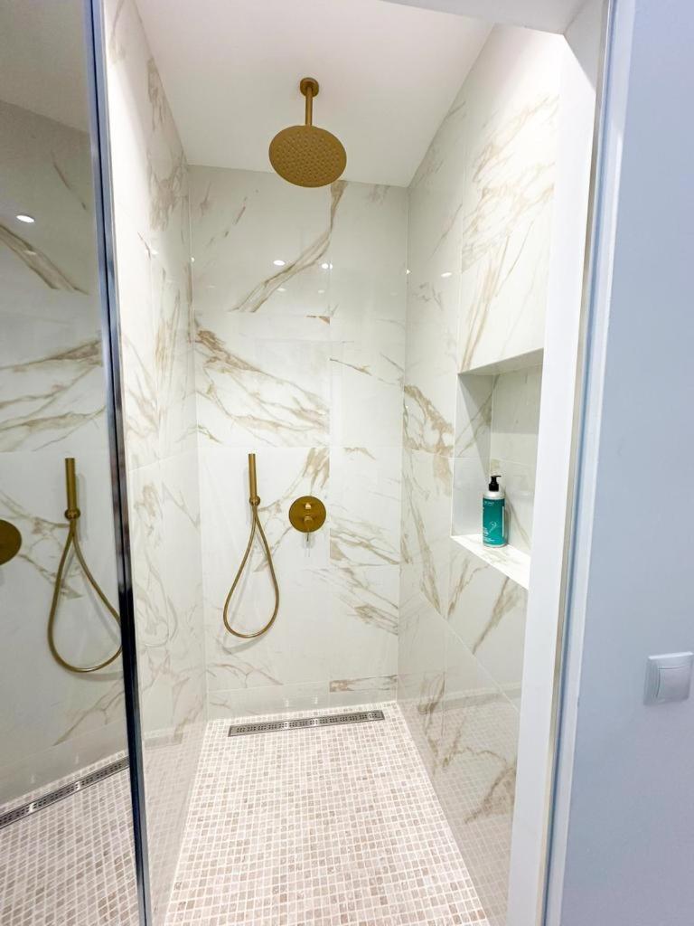Appartamento Apartamento En El Centro De Málaga Esterno foto